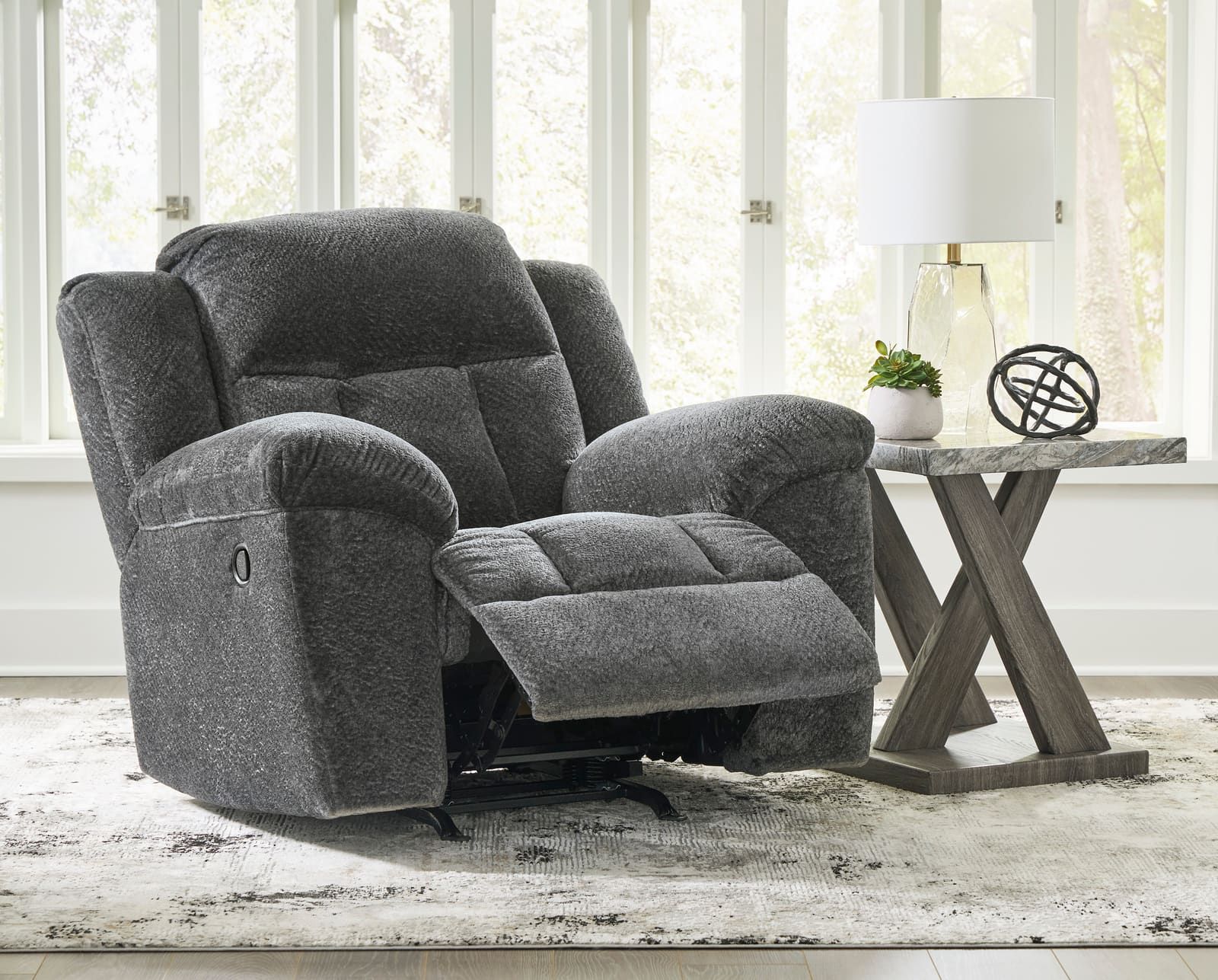 3740625 - Rocker Recliner
