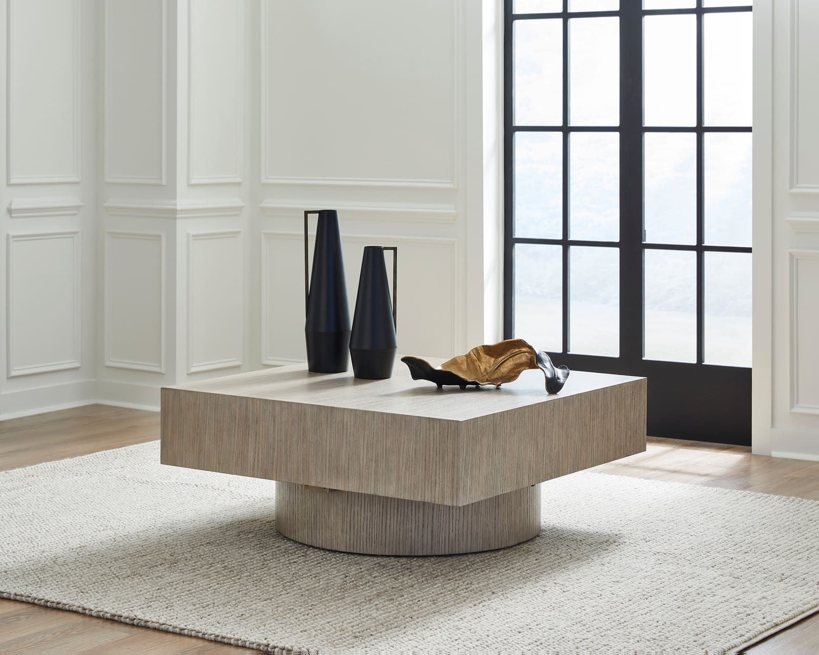T712 - Cocktail Table