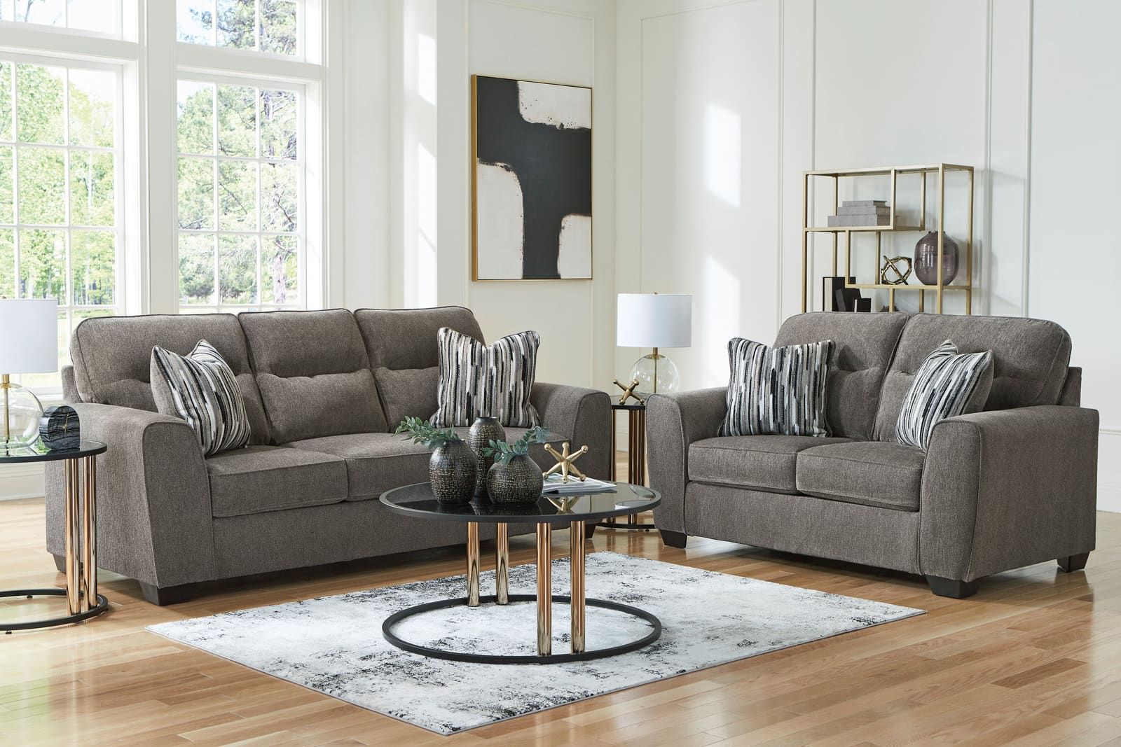 313-05 - Sofa & Loveseat