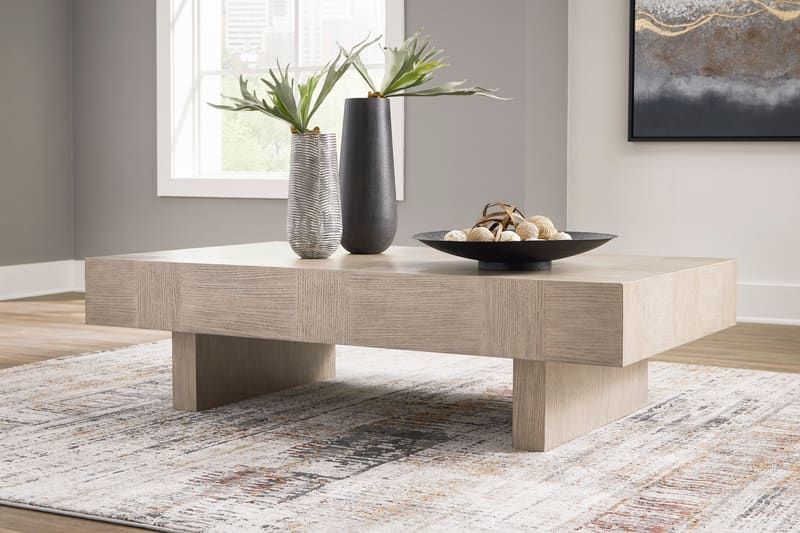 T922-1 Cocktail Table