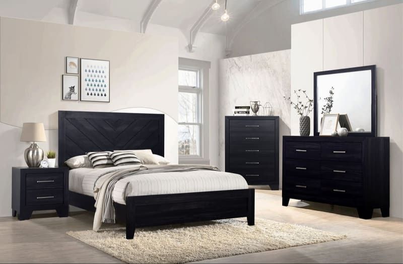 5pc Bedroom Set - Queen, King