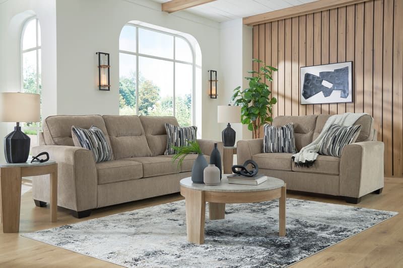 313-04 - Sofa & Loveseat