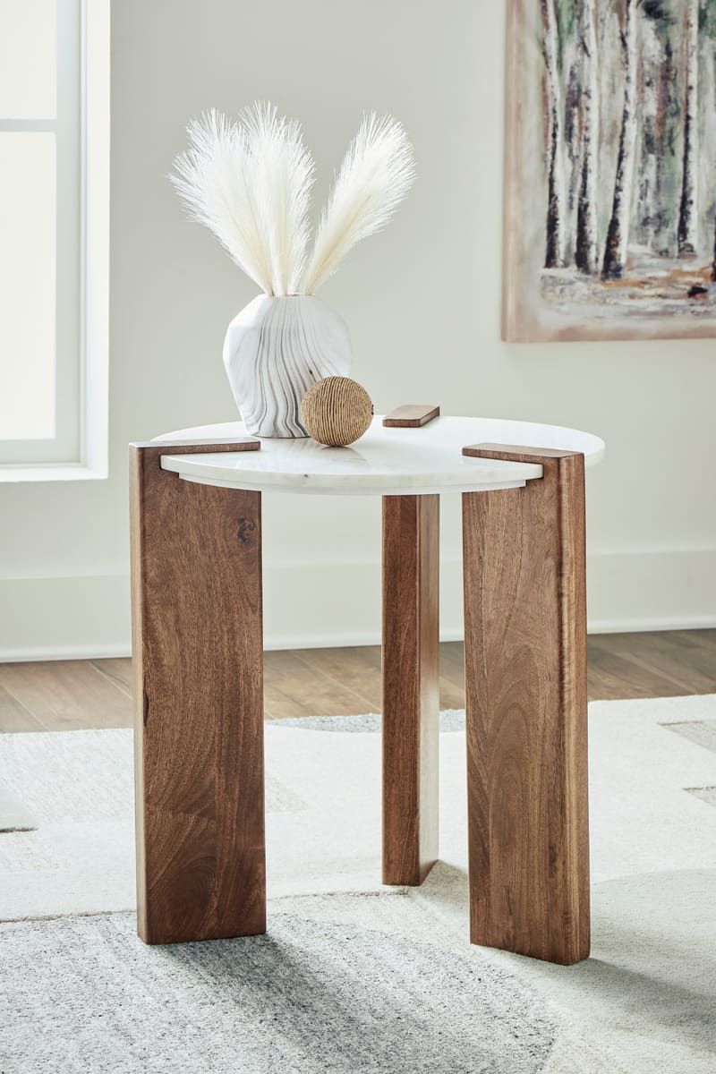 T652-6 End Table