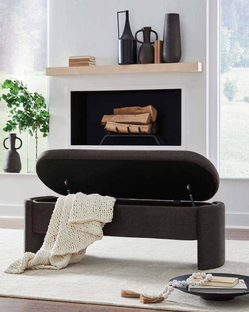 A3000750 - Storage Bench