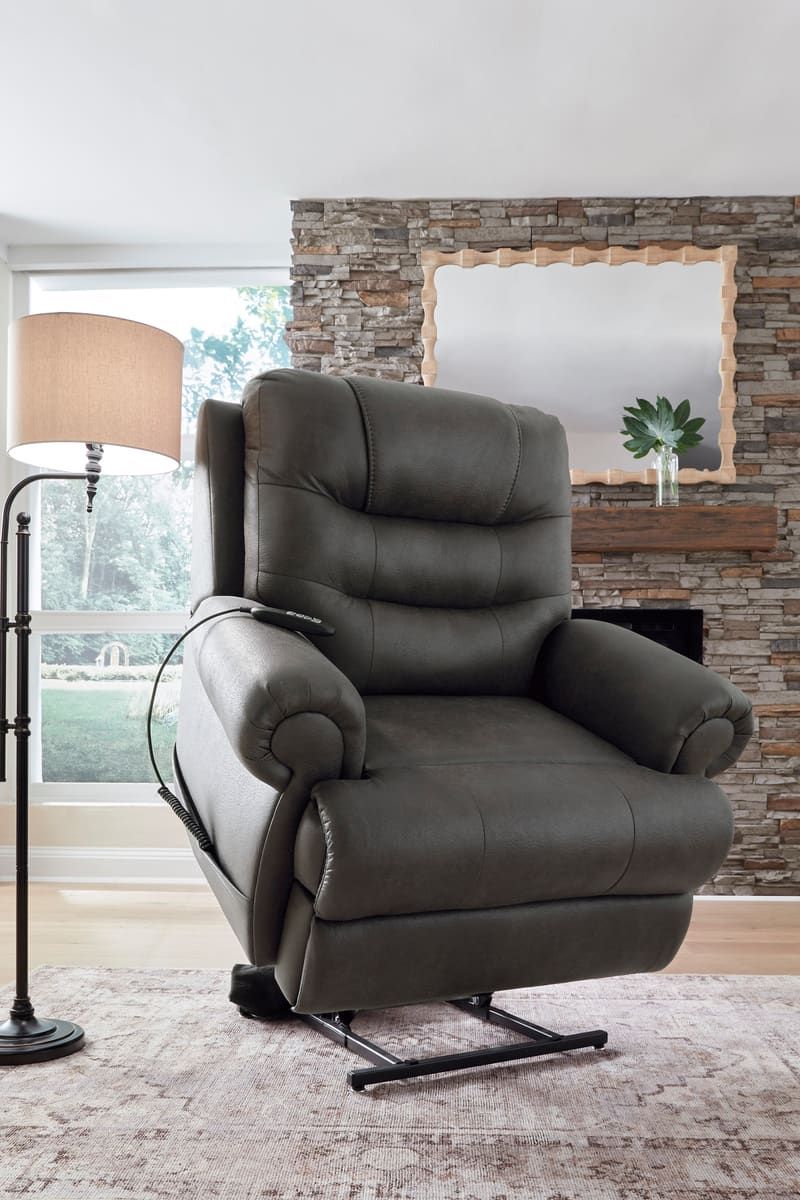 8240612 - Power Lift Recliner (Heat/Massage)